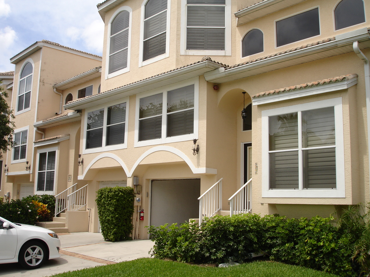 BROADVIEW VILLAS at OLDE NAPLES SOUTHEAST Real Estate NAPLES Florida Fla Fl